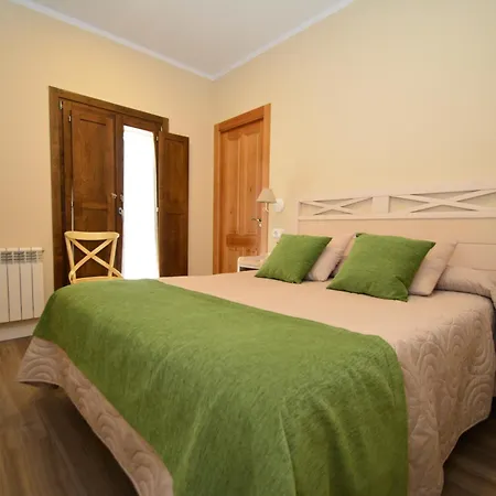 Y El Camin Poo De Llanes