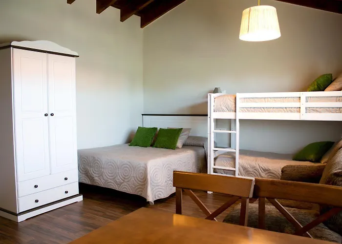 Y El Camín Hotel Póo