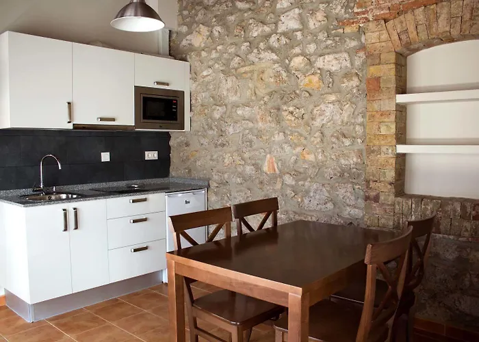 Y El Camín Hotel Póo