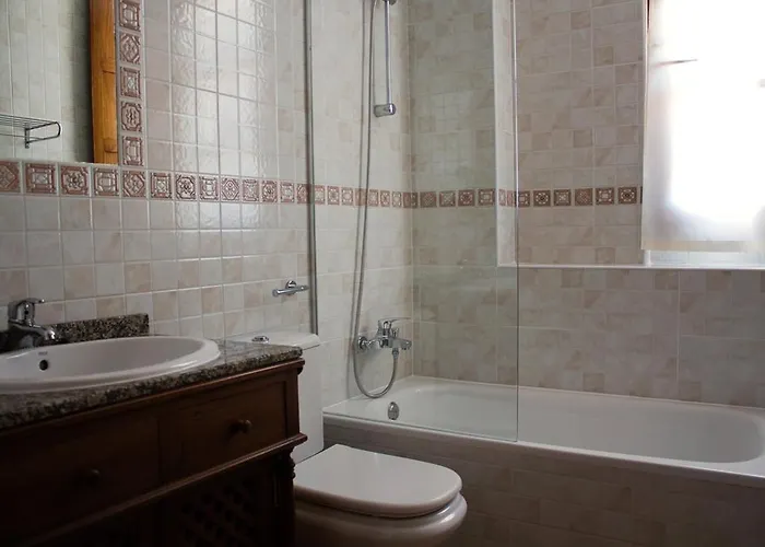 Y El Camín Hotel 3*