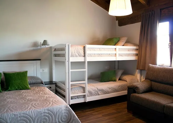 Y El Camín Hotel Póo