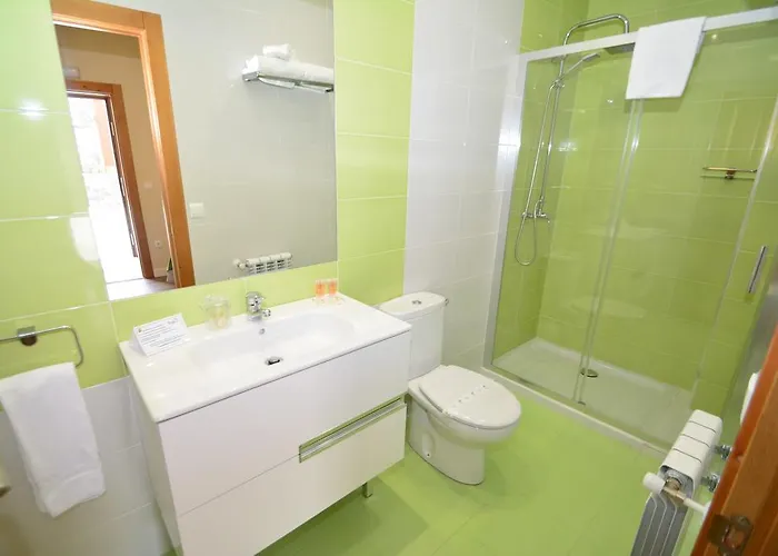 Y El Camín Hotel Póo