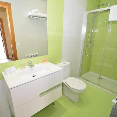 Y El Camin Hotel Poo De Llanes